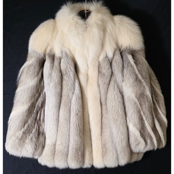 Saga Jackets & Blazers - Vintage 1980s Saga Fox Fur Coat Women, Medium, Authentic Blue Fox Fur.